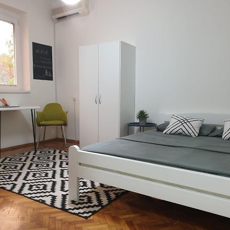 Apartman Park Jagodina-studio u centru grada Exterior foto